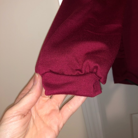 Sweet Lovely by Jen Cold shoulder long sleeve red tunic size 1X from Chic Soul - Picture 5 of 9